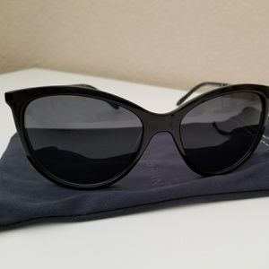Lucky brand sunglass